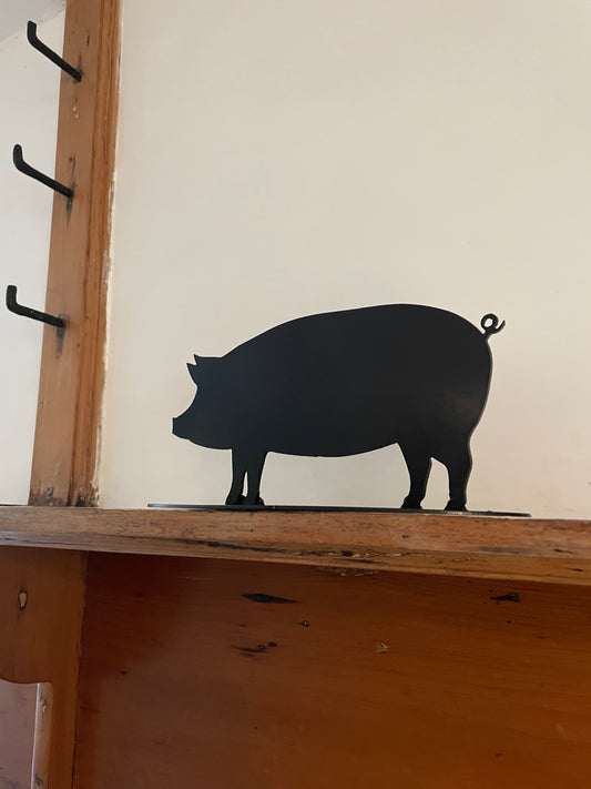 Plasma Cut Steel Pig Table Decoration