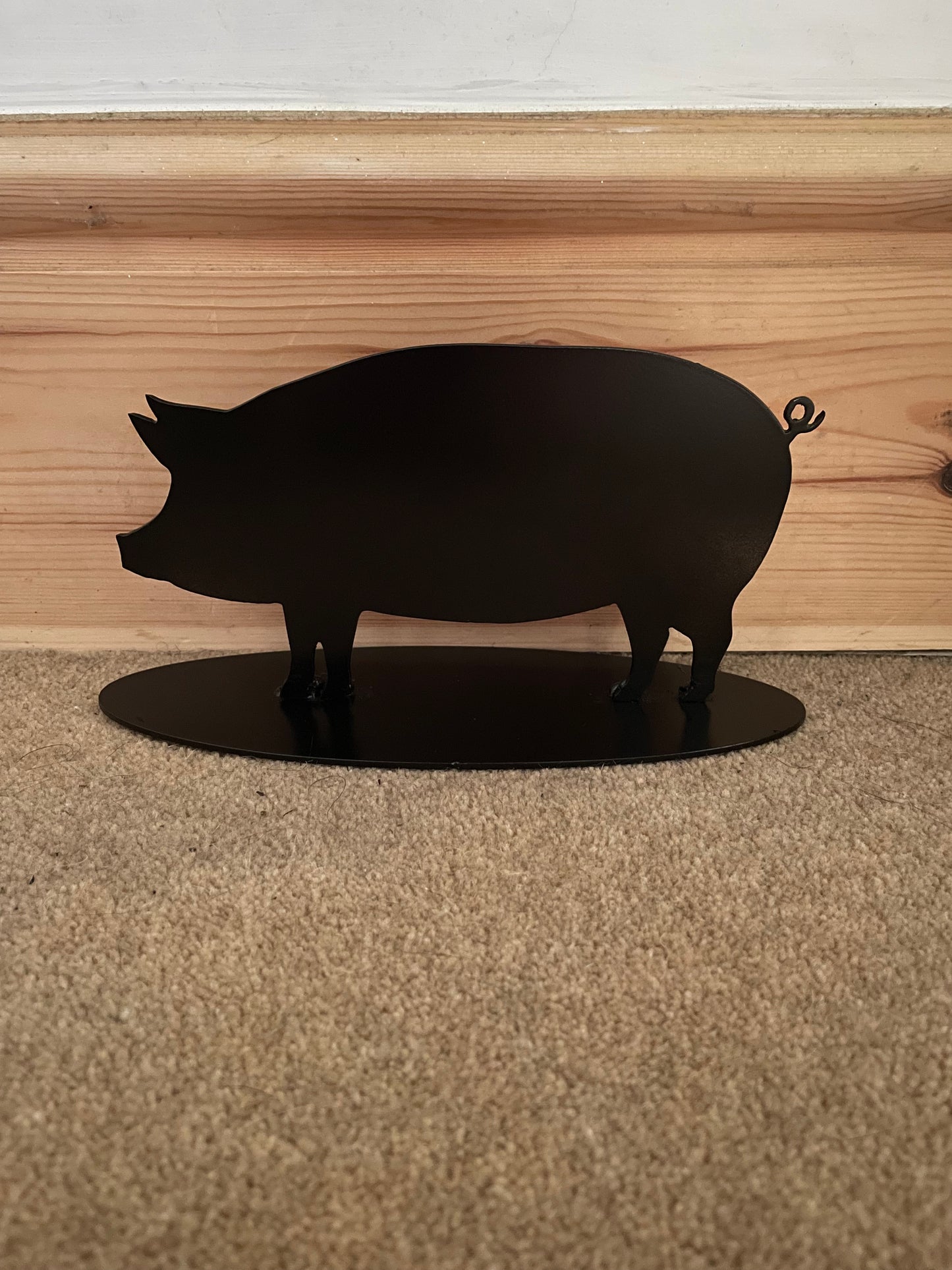 Plasma Cut Steel Pig Table Decoration